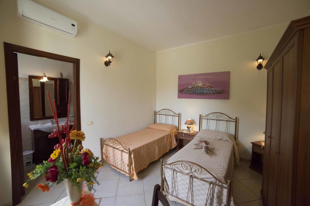 Masseria Cinti Bagnolo del Salento Екстериор снимка